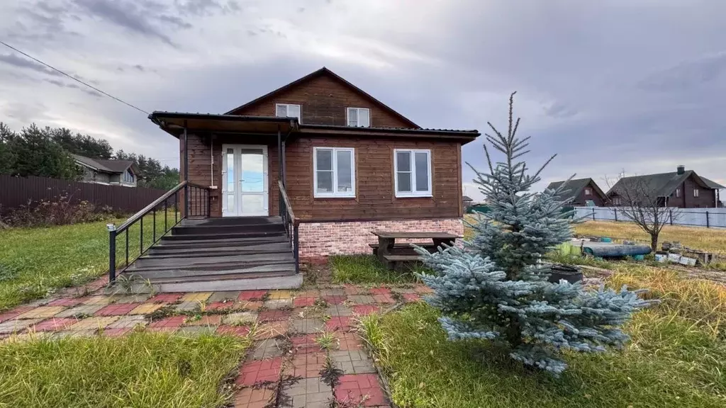 Дом в Тульская область, Ясногорский район, Иваньковское с/пос, с. ... - Фото 1