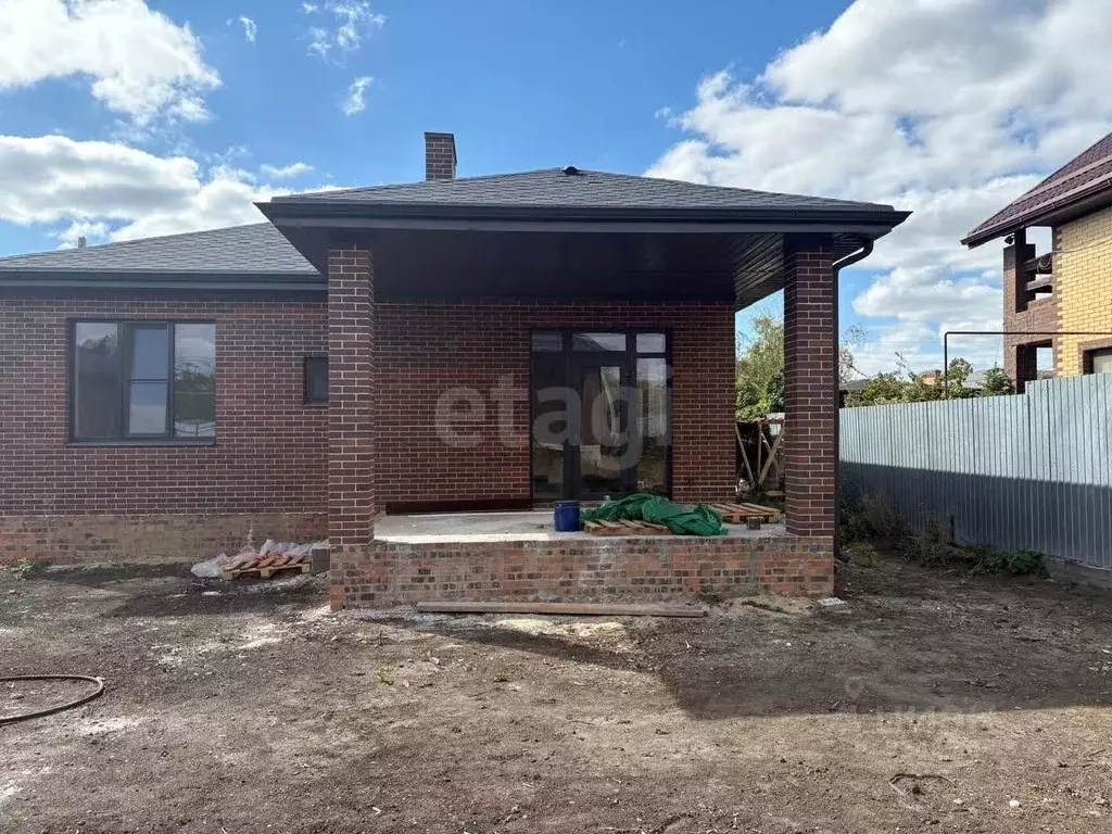 Дом в Ростовская область, Новочеркасск Войсковая ул., 67 (90 м) - Фото 2