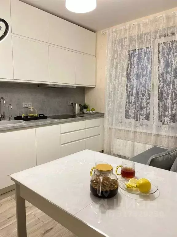 1-к кв. Татарстан, Казань ул. Фикрята Табеева, 3 (32.0 м) - Фото 0