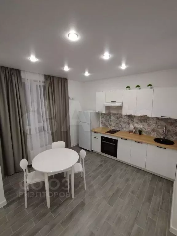 Квартира-студия, 32 м, 2/10 эт. - Фото 0