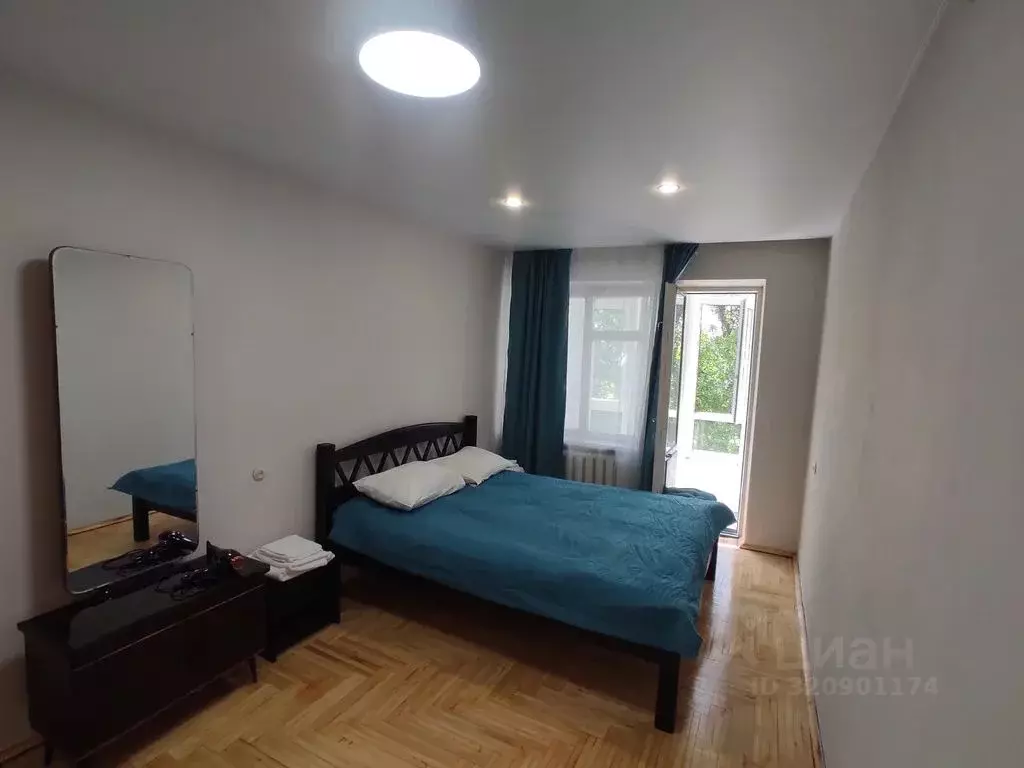 2-к кв. Ставропольский край, Кисловодск ул. Клары Цеткин, 34/6 (46.0 ... - Фото 2