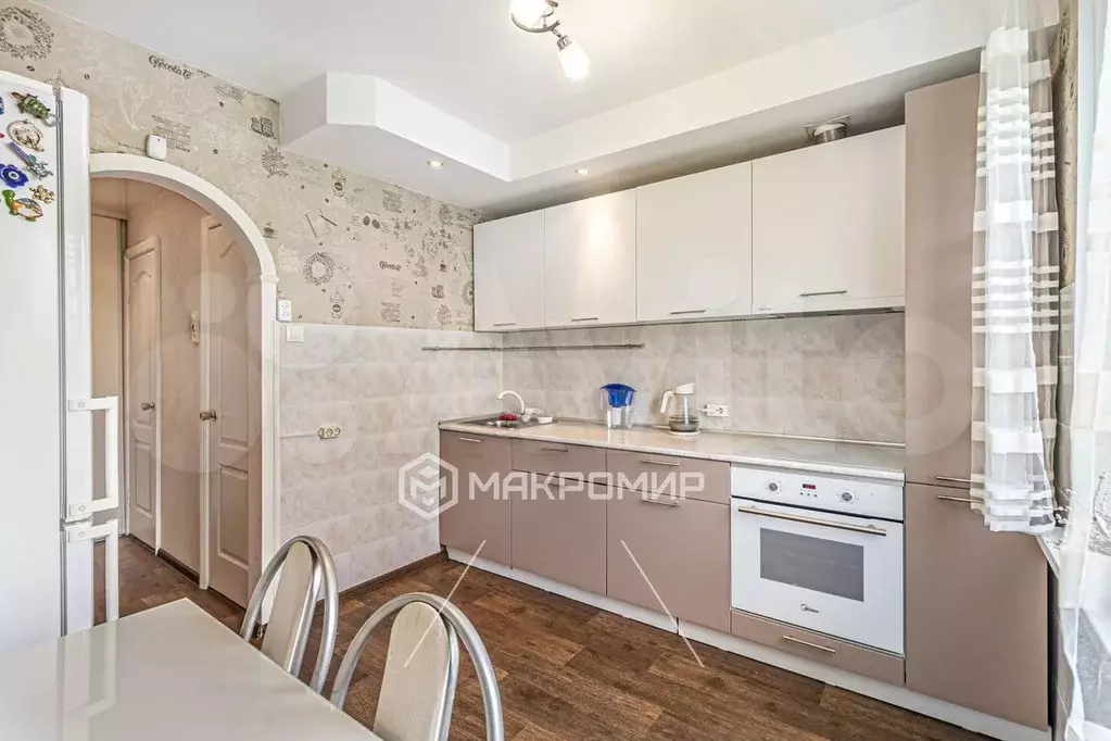 2-к. квартира, 56 м, 5/9 эт. - Фото 0