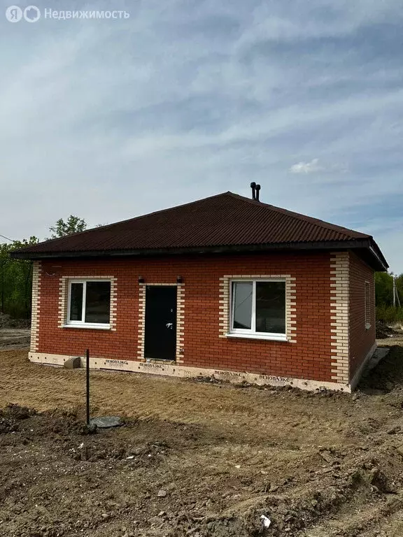 Дом в село Чигири, Хвойный переулок (94 м) - Фото 1