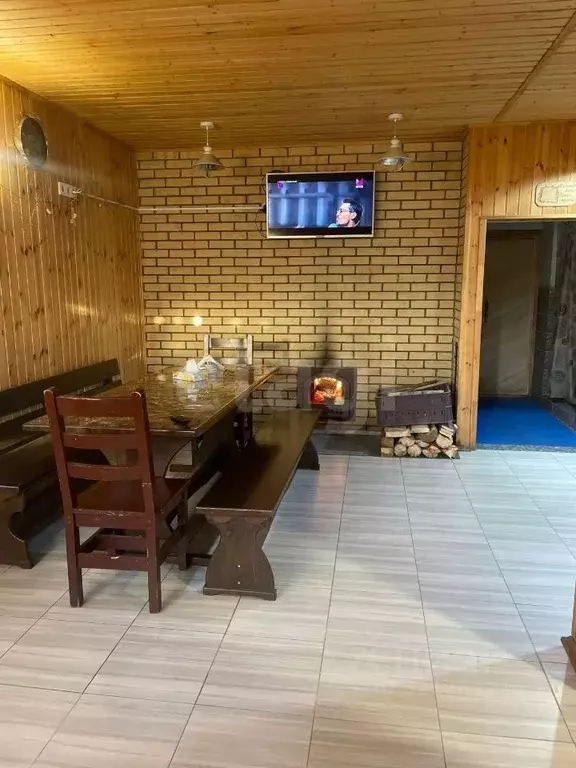 Дом в Ямало-Ненецкий АО, Ноябрьск пос. Самострой, ул. Ясная, 55 (171 ... - Фото 1