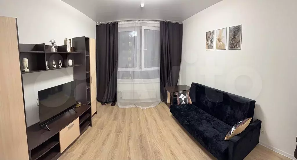 1-к. квартира, 35 м, 8/17 эт. - Фото 1