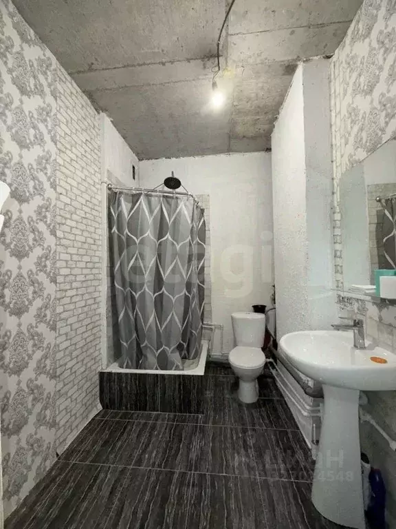 1-к кв. Севастополь ул. Челнокова, 17к1 (45.5 м) - Фото 1