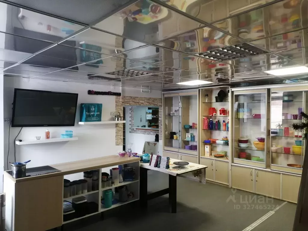 Помещение свободного назначения в Омская область, Омск ул. Лермонтова, ... - Фото 2