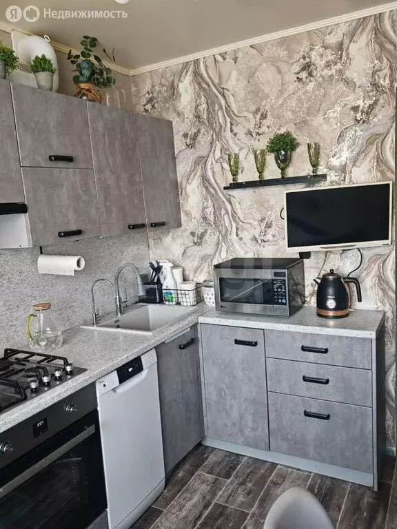 2-комнатная квартира: Миасс, улица Колесова, 11 (57 м) - Фото 1