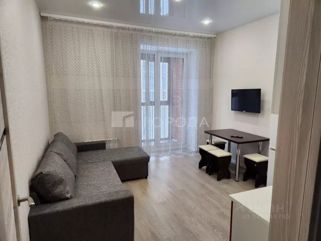 2-к кв. Новосибирская область, Новосибирск Фабричная ул., 65/3 (38.0 ... - Фото 1