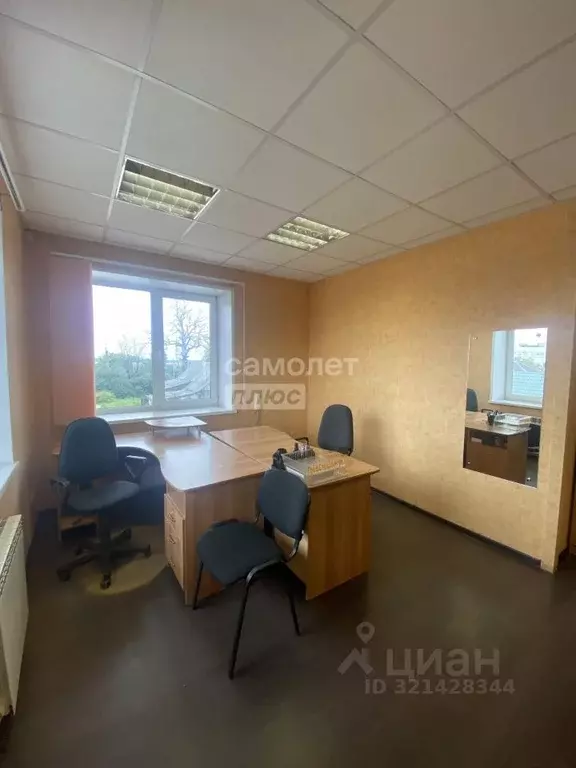 Офис в Брянская область, Брянск Бежицкая ул., 201 (80 м) - Фото 1