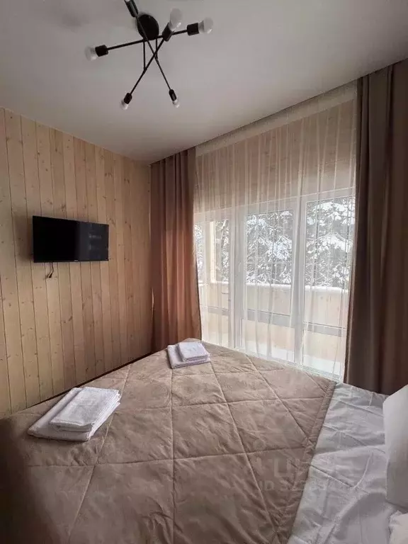 Комната Карачаево-Черкесия, Зеленчукский район, с. Архыз пер. 3-й ... - Фото 2