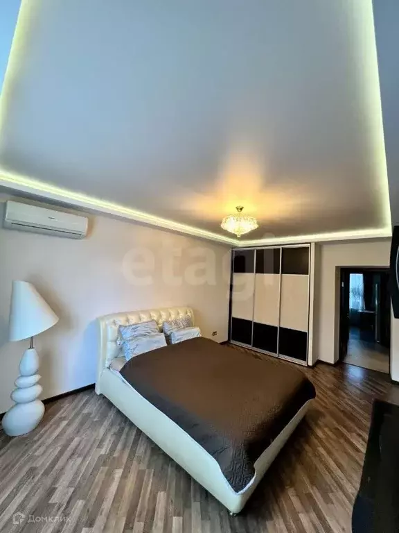 Продаётся 2-к квартира, 56 м - Фото 0