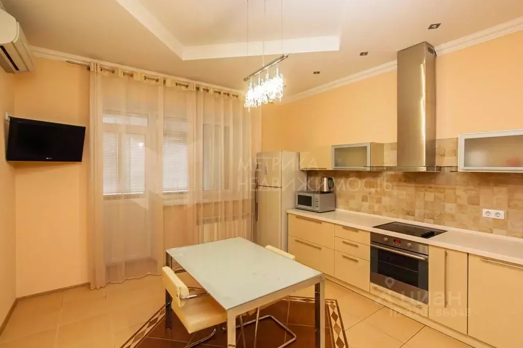 2-к кв. Тюменская область, Тюмень ул. Шиллера, 46к3 (90.0 м) - Фото 1