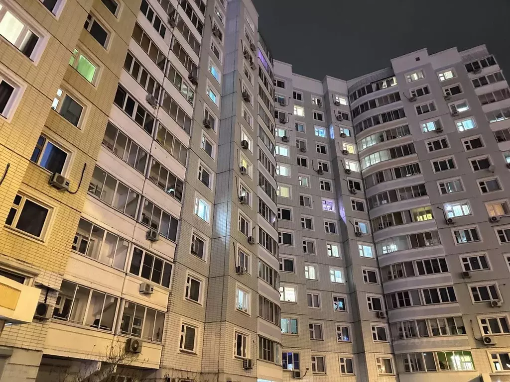 3-к кв. Москва Перовская ул., 66к1 (85.0 м) - Фото 1