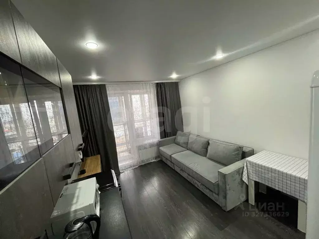 Студия Тюменская область, Тюмень ул. Тимофея Чаркова, 28 (20.6 м) - Фото 1