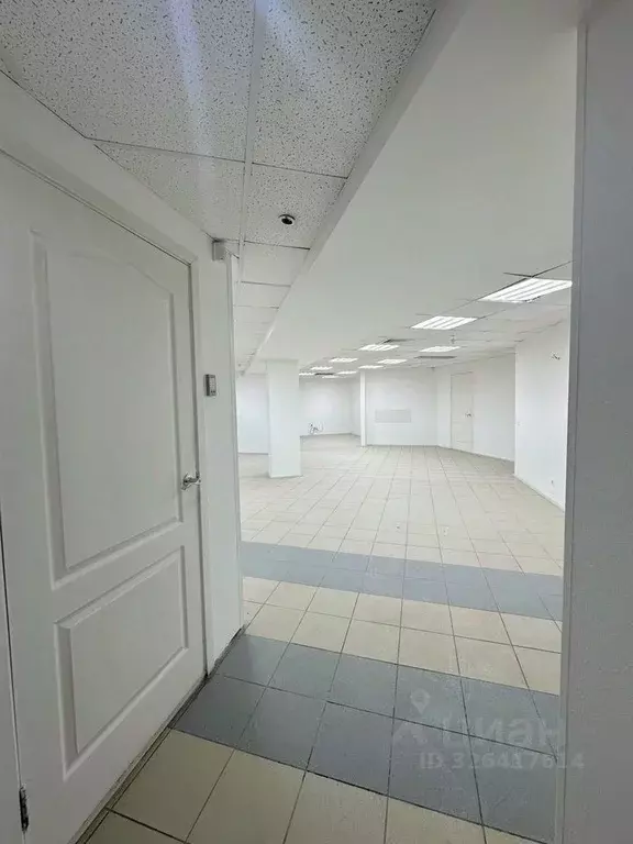 Помещение свободного назначения в Свердловская область, Екатеринбург ... - Фото 2