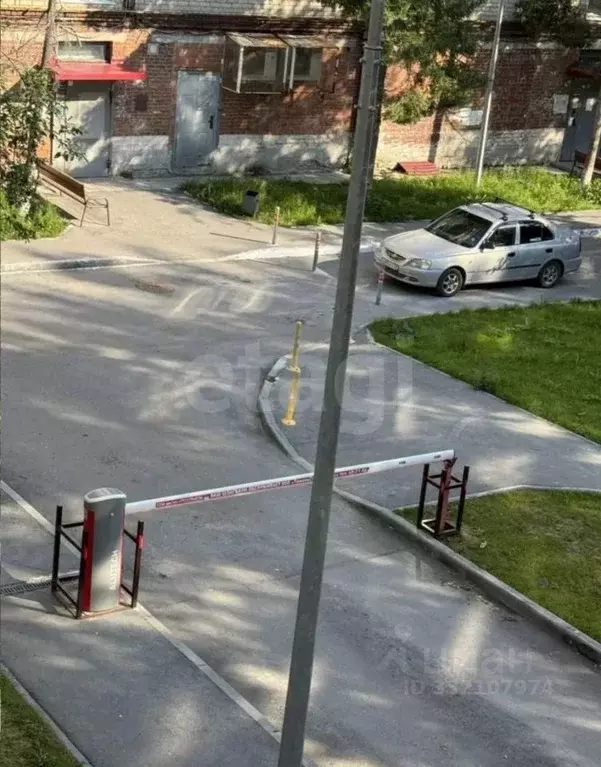 1-к кв. Тюменская область, Тюмень Рижская ул., 43 (30.0 м) - Фото 1