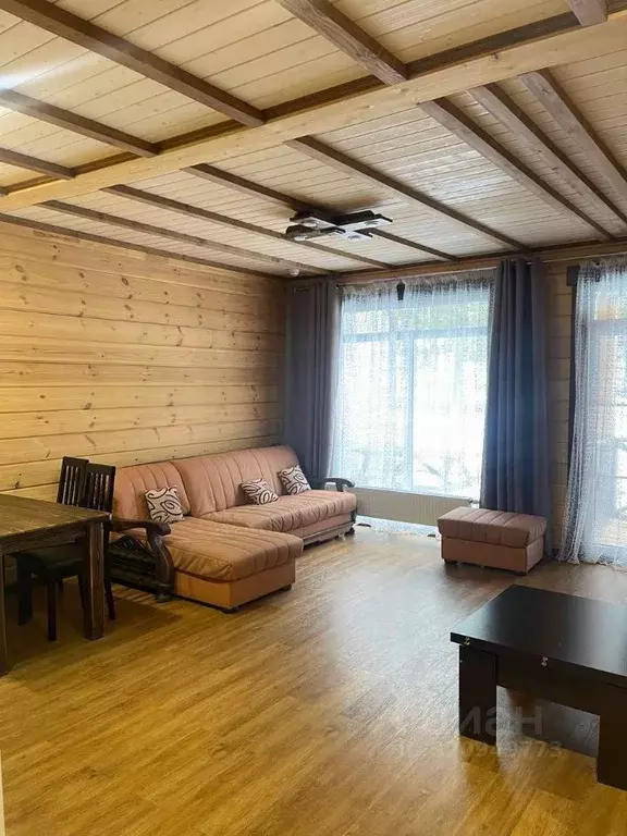 2-к кв. Челябинская область, Миасский городской округ, с. Сыростан ул. ... - Фото 1