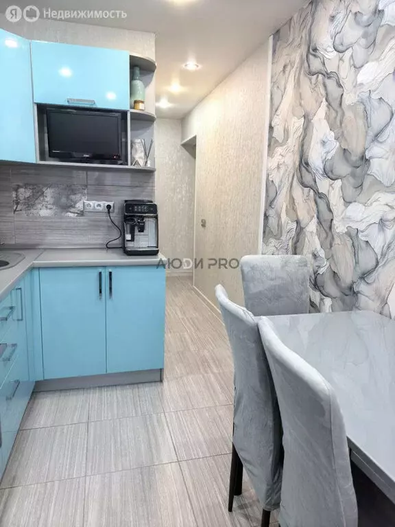 2-комнатная квартира: Энгельс, улица Ломоносова, 37 (50 м) - Фото 2