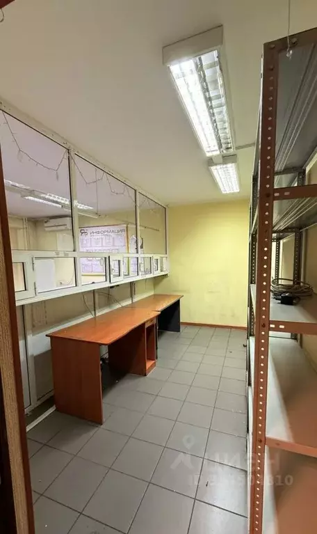 Офис в Красноярский край, Красноярск Северный мкр, ул. Урванцева, 27 ... - Фото 2