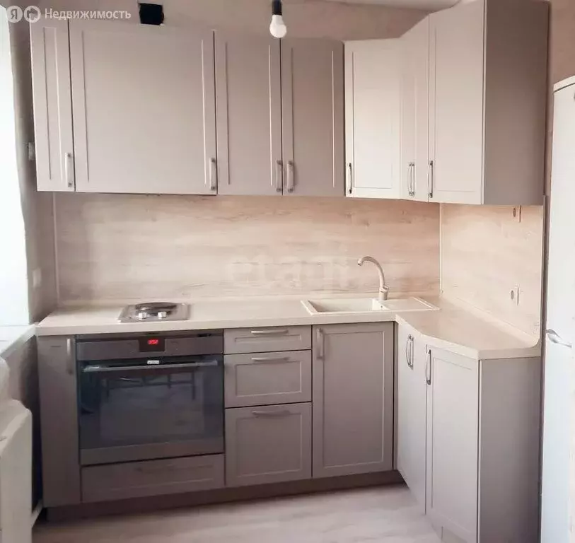 2-комнатная квартира: Тюмень, улица Московский Тракт, 108 (41 м) - Фото 0