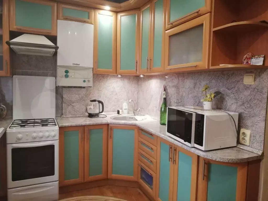 3-к. квартира, 70 м, 2/3 эт. - Фото 0