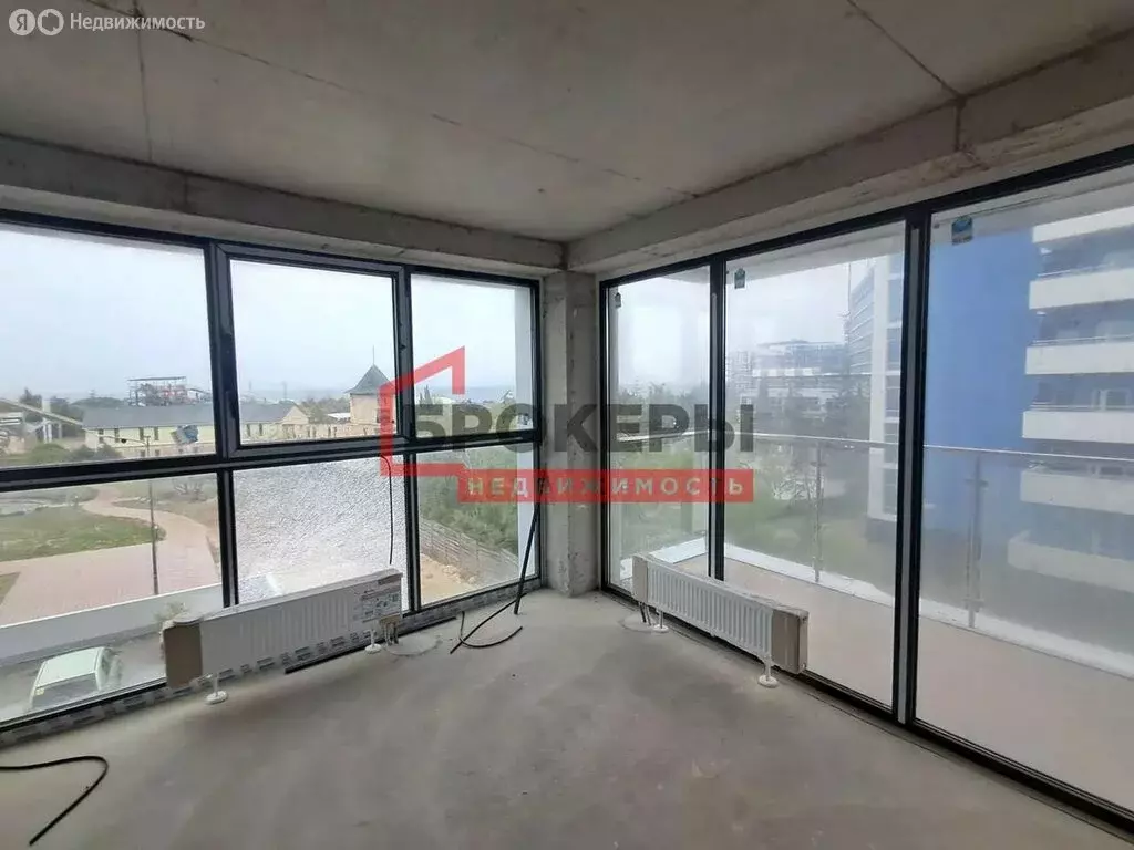 2-комнатная квартира: Севастополь, ул. Парковая, 13 (65.3 м) - Фото 2