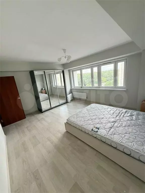 1-к. квартира, 59 м, 8/16 эт. - Фото 0