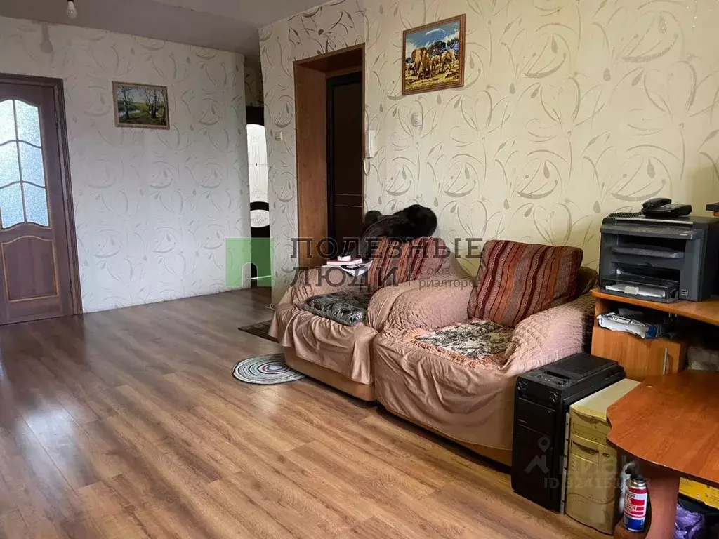 4-к кв. Красноярский край, Красноярск Парашютная ул., 9А (79.4 м) - Фото 1