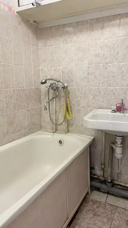 2-к. квартира, 45 м, 5/5 эт. - Фото 1