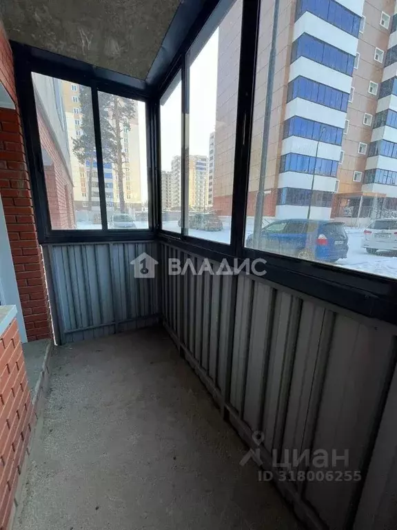1-к кв. Бурятия, Улан-Удэ ул. Имени Д.Ц. Дашиева, 9 (32.2 м) - Фото 1