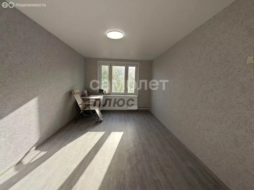 3-комнатная квартира: Москва, улица Конёнкова, 11Б (60 м) - Фото 1