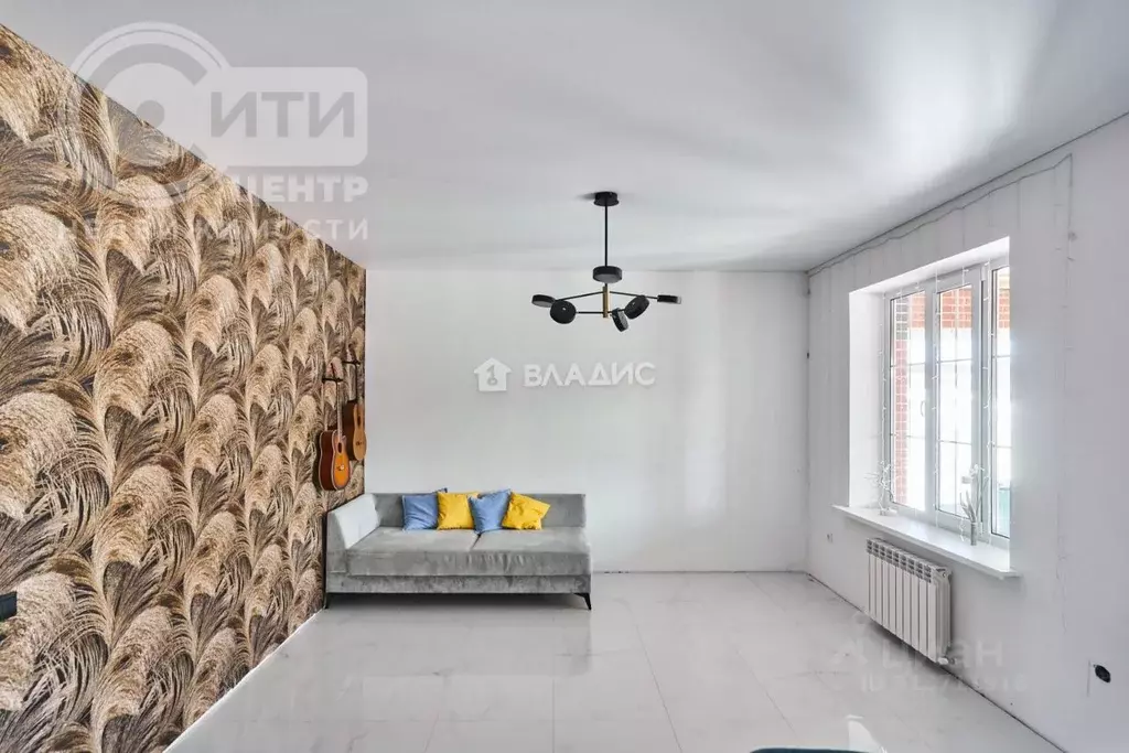 Дом в Воронежская область, с. Новая Усмань ул. Гвардейская, 8 (196 м) - Фото 0