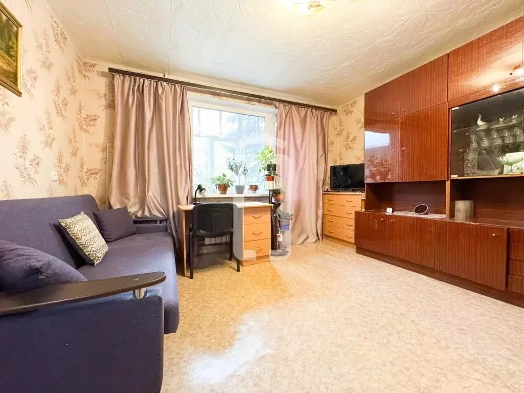 2-к кв. Свердловская область, Екатеринбург ул. Байкальская, 35 (43.8 ... - Фото 1