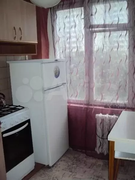 1-к. квартира, 40 м, 6/9 эт. - Фото 1