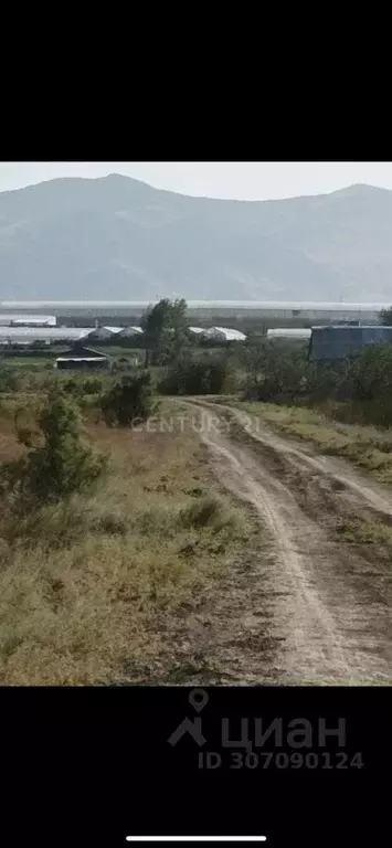 Участок в Дагестан, Махачкала городской округ, с. Шамхал-Термен ул. ... - Фото 0