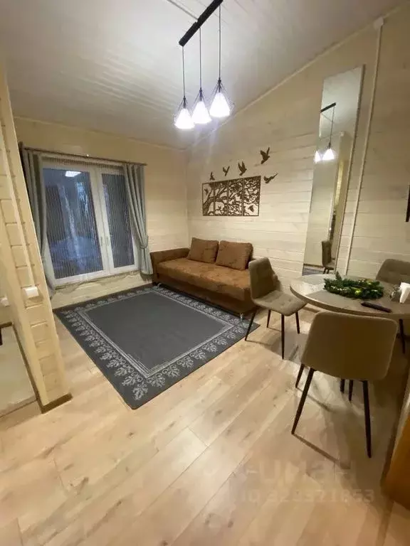 Дом в Ленинградская область, Волховский район, Пашское с/пос, с. Паша ... - Фото 1