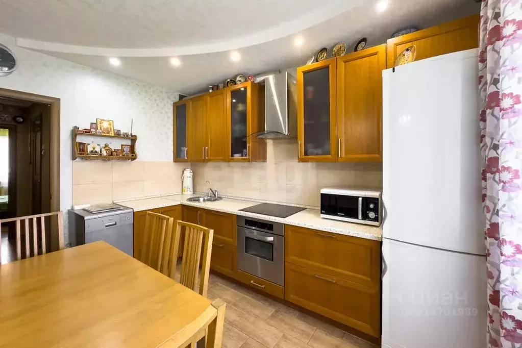 3-к кв. Ульяновская область, Ульяновск Водопроводная ул., 1 (67.5 м) - Фото 1