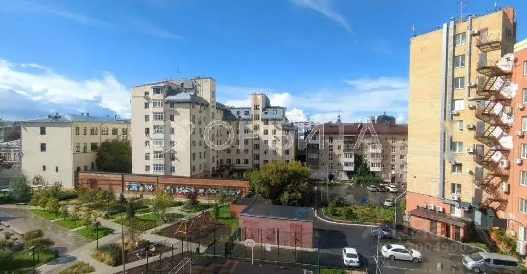 3-к кв. Тюменская область, Тюмень ул. Челюскинцев, 30 (82.1 м) - Фото 1