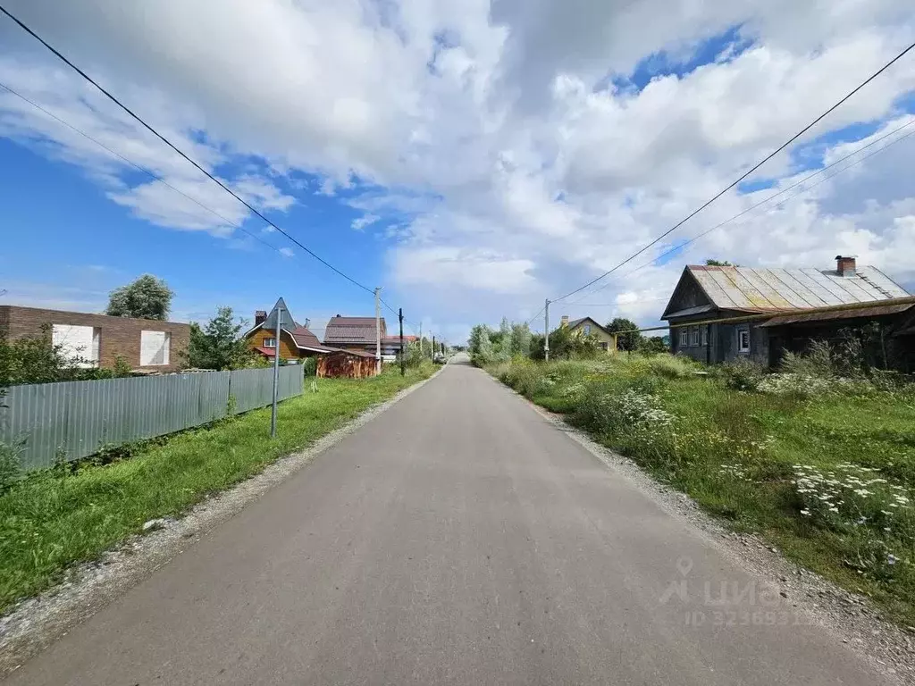 Участок в Татарстан, Тукаевский район, Малошильнинское с/пос, с. ... - Фото 1
