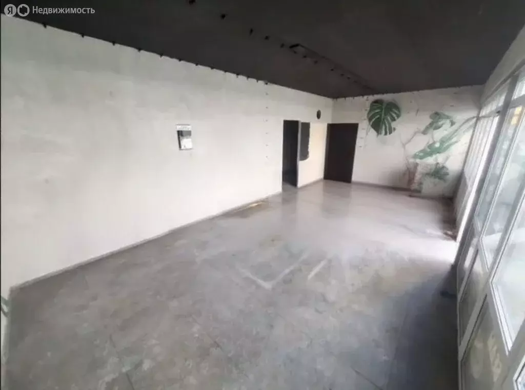 Торговая площадь (300 м) - Фото 2