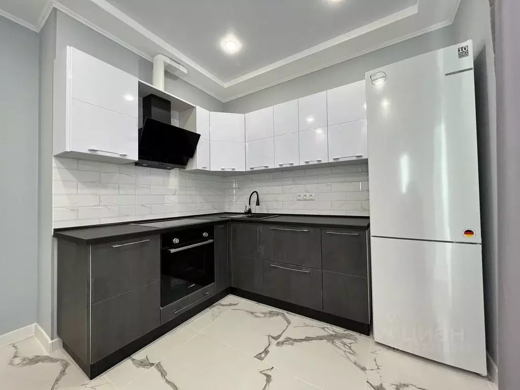 1-к кв. Московская область, Балашиха ш. Косинское, 8 (40.0 м) - Фото 2