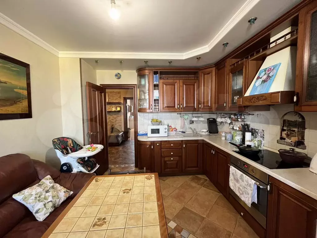 2-к. квартира, 60 м, 7/17 эт. - Фото 0