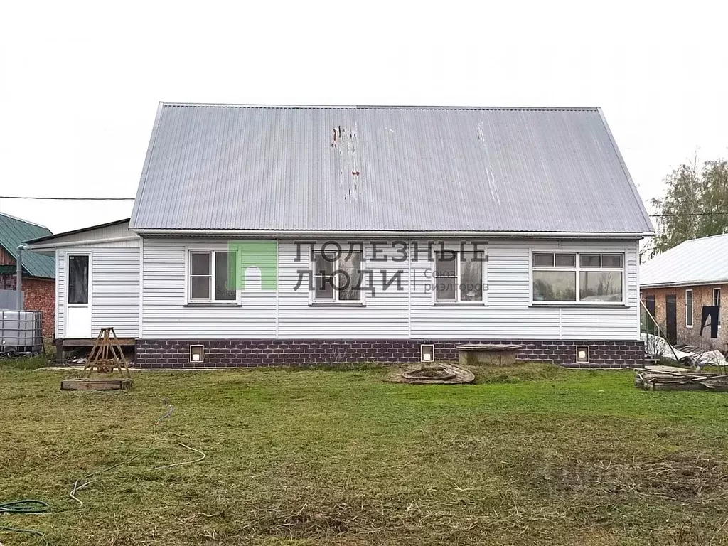 Дом в Курганская область, Кетовский муниципальный округ, с. Новая ... - Фото 1