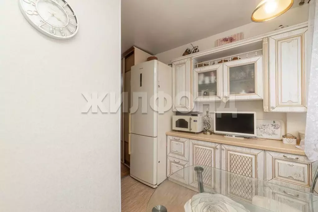 3-к кв. Архангельская область, Архангельск ул. Урицкого, 49к2 (61.7 м) - Фото 2