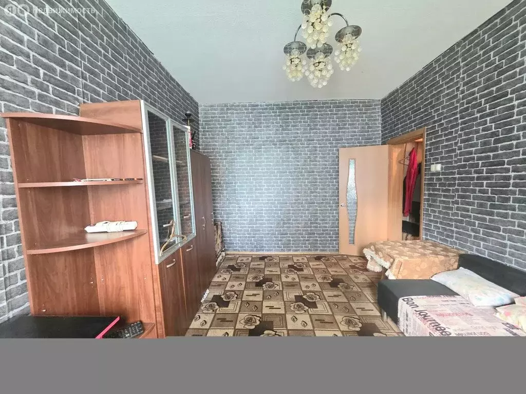 1-комнатная квартира: Серпухов, улица Калинина, 42А (46 м) - Фото 2