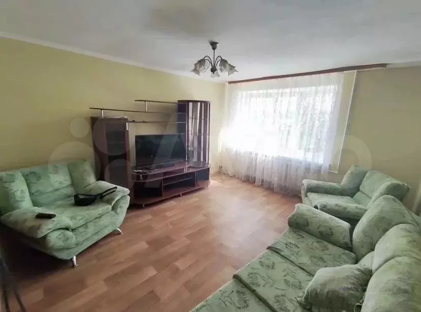 3-к. квартира, 80м, 5/9эт. - Фото 0