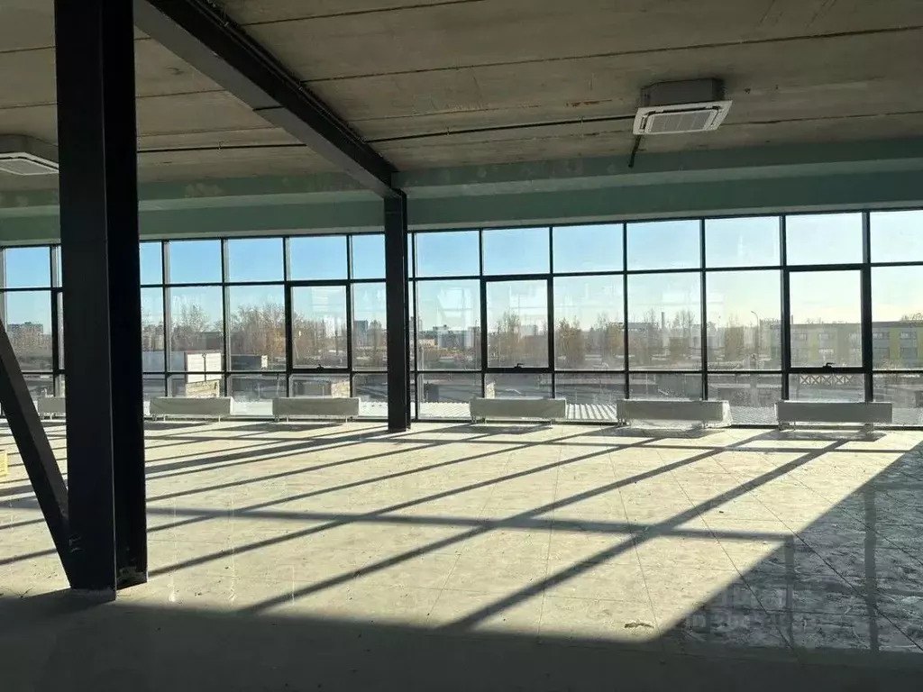 Помещение свободного назначения в Татарстан, Набережные Челны ул. ... - Фото 2