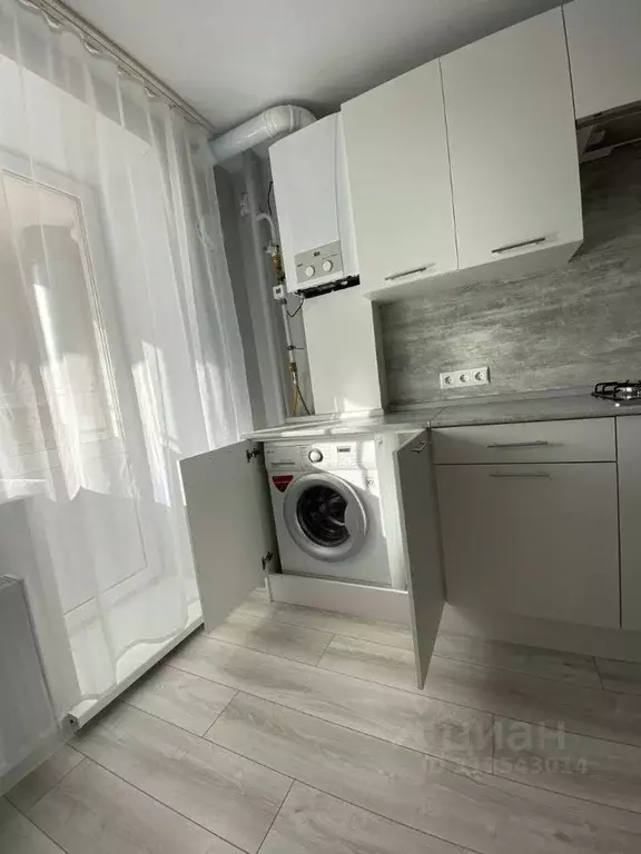 1-к кв. Владимирская область, Владимир ул. Всесвятская, 10 (37.4 м) - Фото 1