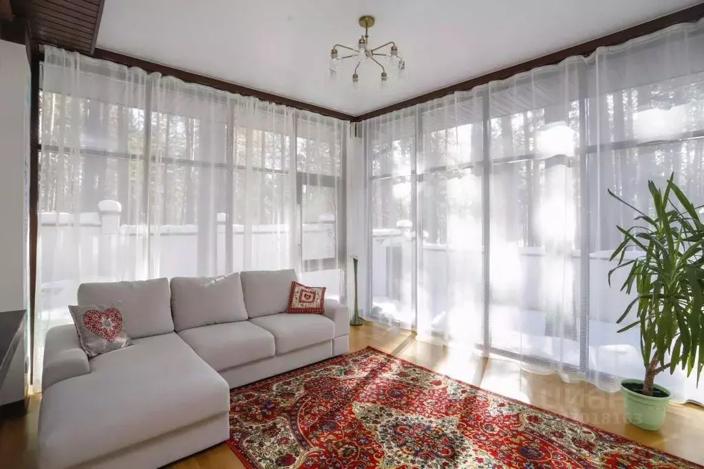 Дом в Иркутская область, Иркутский муниципальный округ, Байкальская ... - Фото 1